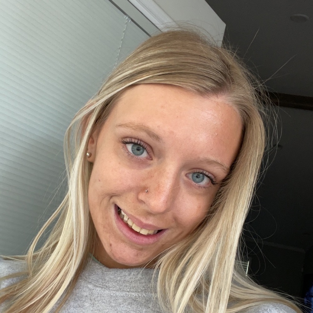 Meet your Posher, Hailey
